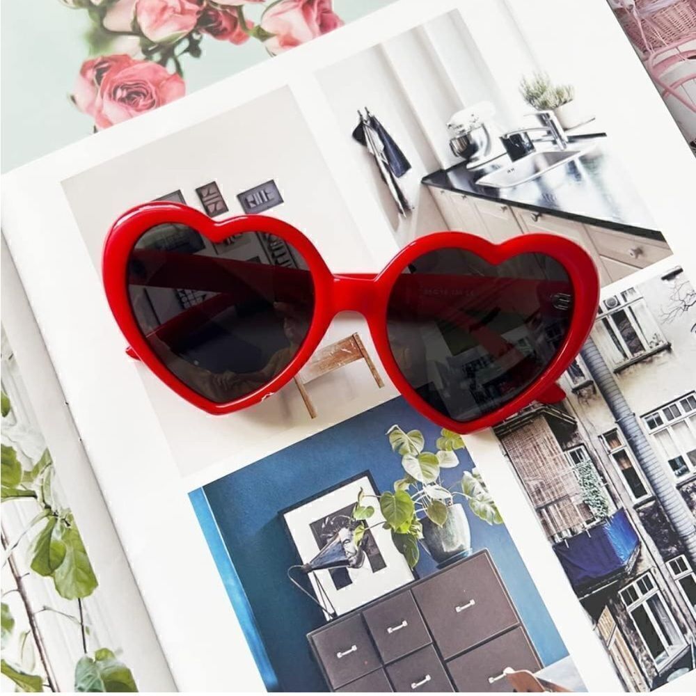 True Love Sunnies heart sunglasses glasses ❤️